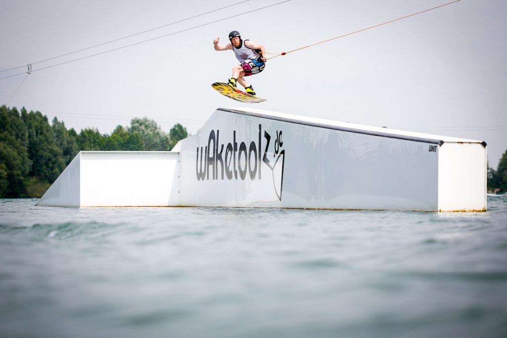 #03 Der Obstacle-Park am Wakelake gibt einiges her - hier Tommes Wurth