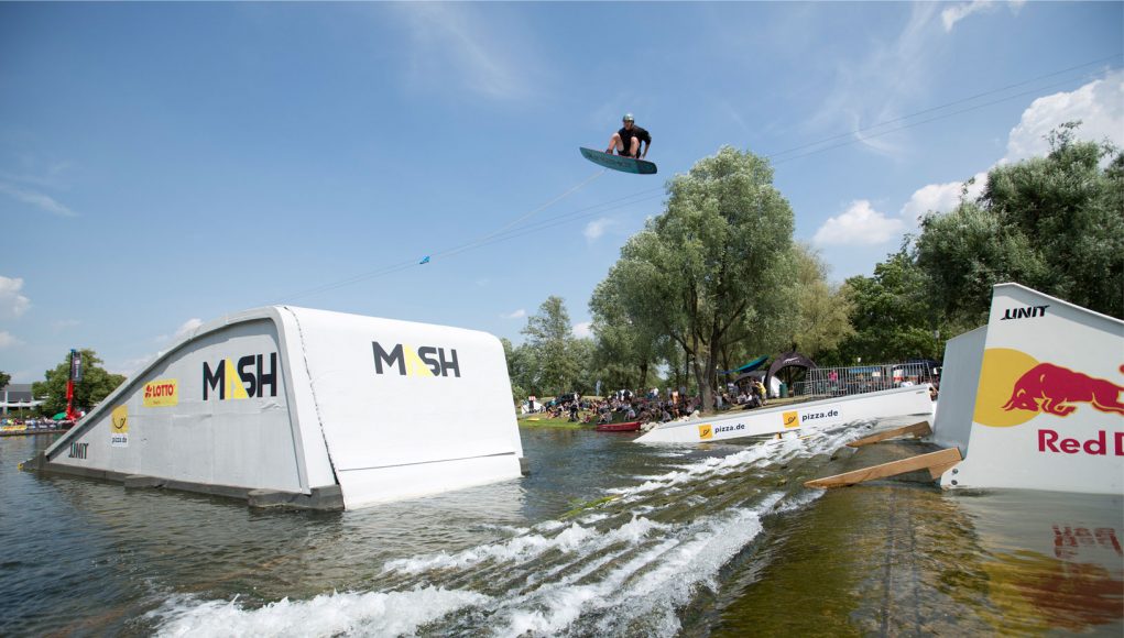 Munich Mash - Wakeboard Rail & Air